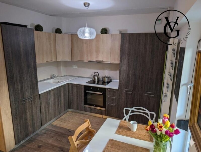 Fabrica de Glucoza apartament 3 camere parter cu terasa